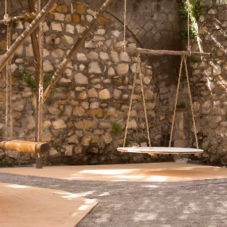 乔凡娜瑞加纳酒店