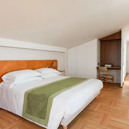 Relais Regina Giovanna 4*