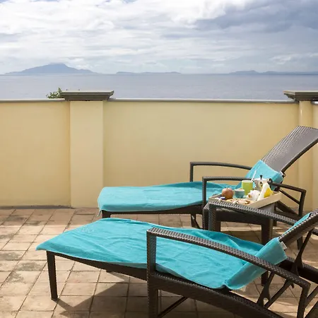 乔凡娜瑞加纳酒店 酒店