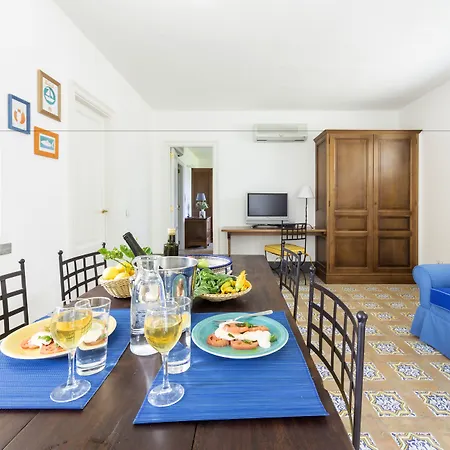 乔凡娜瑞加纳酒店 索伦托