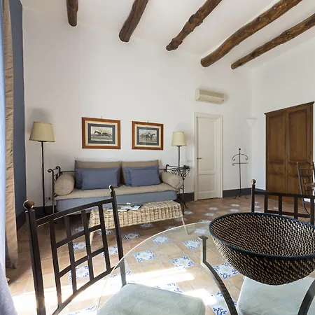 乔凡娜瑞加纳酒店