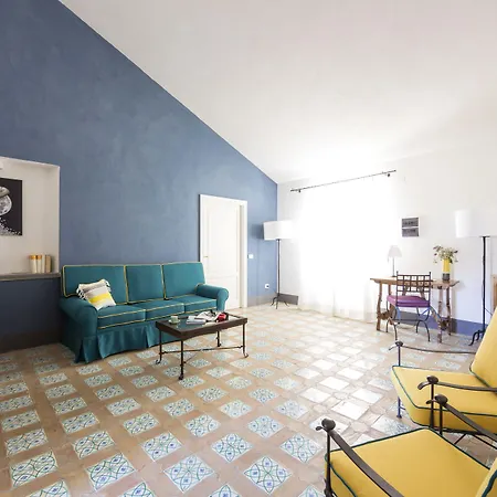 乔凡娜瑞加纳酒店 酒店