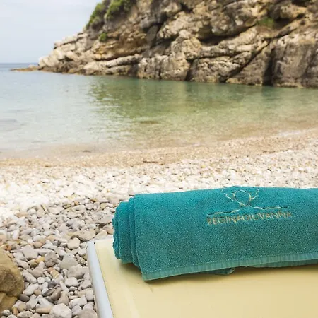 乔凡娜瑞加纳酒店 4* 索伦托